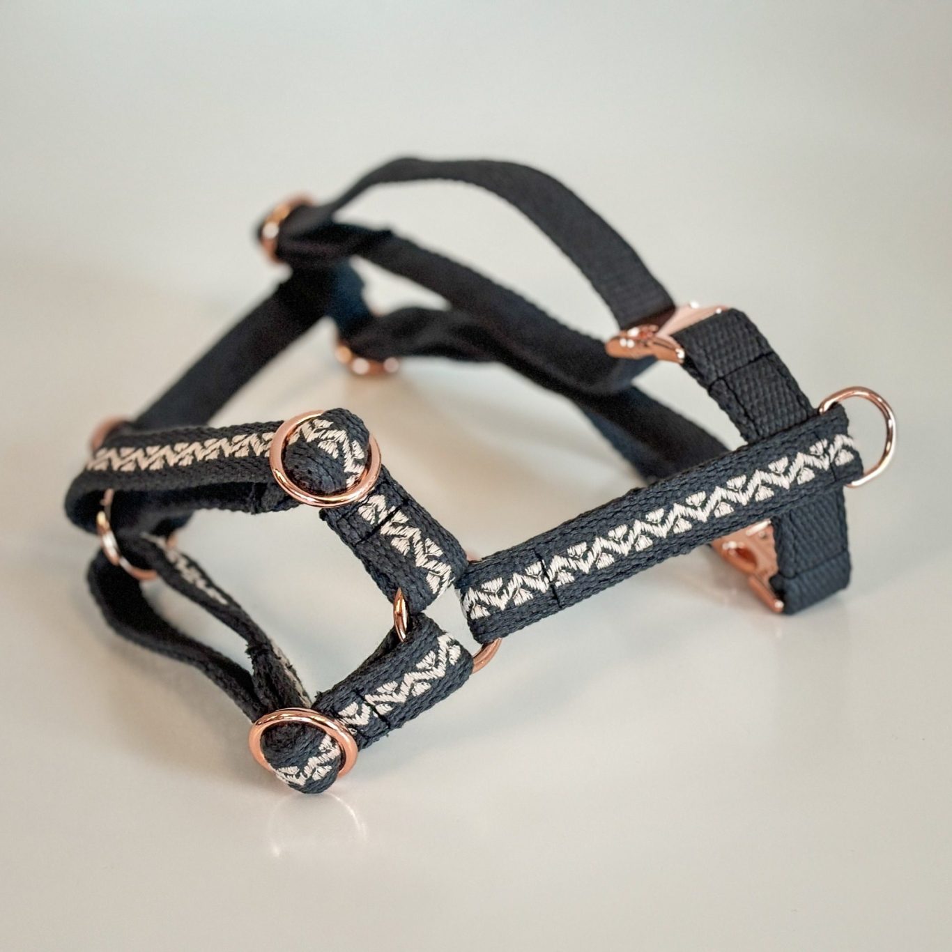 Hundegeschirr für kleine Hunde – Boutique Neuss Hundegeschirr für kleine Hunde – Boutique Neuss